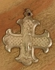 Médaille Religieuse Ancienne