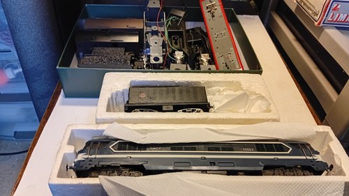 Lot trains ho - lot, de