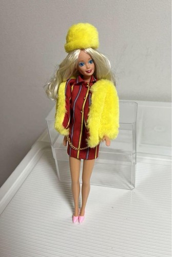Ensemble poupée barbie - poupée,