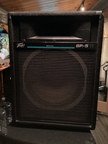 Peavey speakers - peavey,