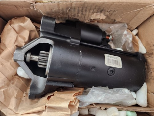Demarreur 440400 neuf pour
