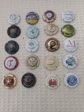 Lot 20 capsules de champagne divers producteurs