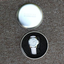 Montre femme classique blanc