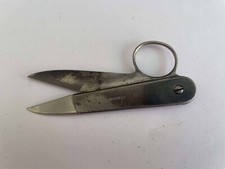 ANCIENNE PAIRE DE CISEAUX HEROUARD A NOGENT CISEAUX DE COUTURIERE ? A IDENTIFIER
