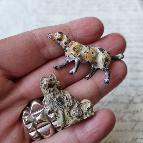 Figurines chien ancien - 2,