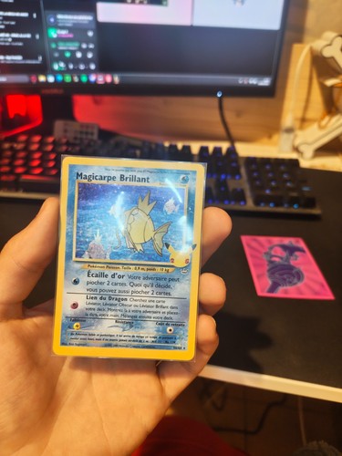 Magicarp brillant anniversaire - brillant,
