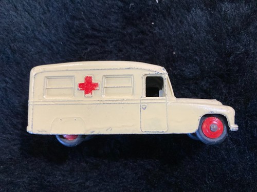 Dinky toys 253 - toys, daimler