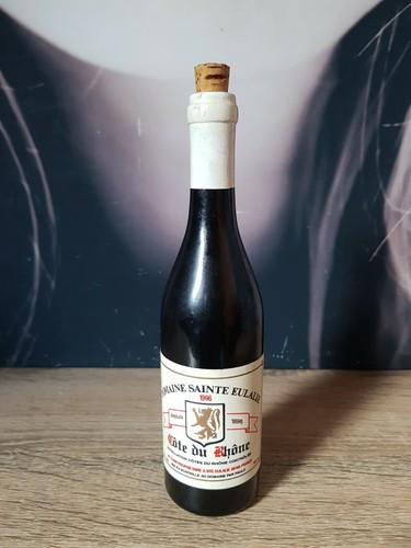 Petite bouteille factice - petite,