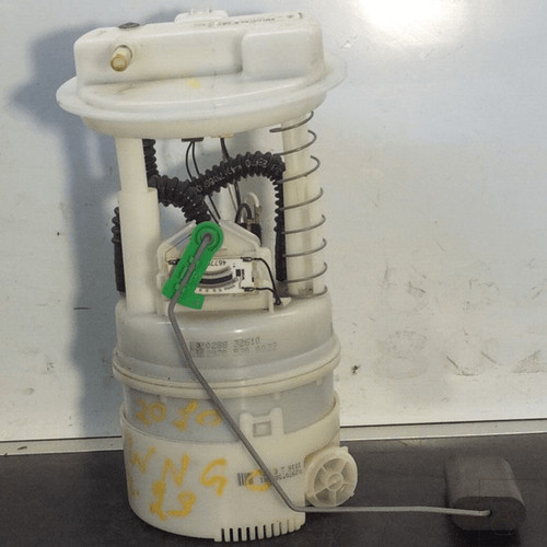 Pompe essence avec - pompe, à