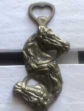 JOLI OUVRE BOUTEILLE DÉCAPSULEUR EN LAITON TÊTES DE CHEVAL 
