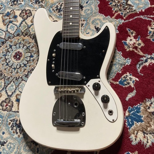 Guitare japonaise vintage
