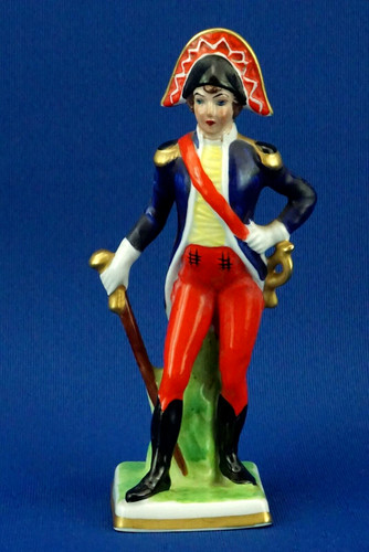 Figurine porcelaine - figurine, en