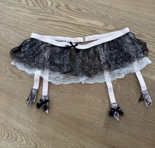 CHANTAL THOMASS PORTE JARRETELLE SERRE TAILLE TAILLE 2 Démasque-moi