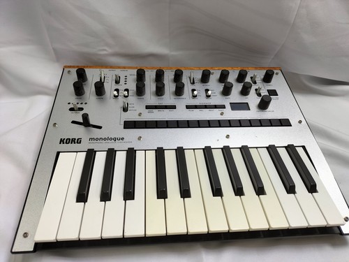 Synthétiseur analogique midi