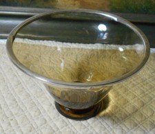 COUPE VIDE POCHE EN VERRE FUME CERCLAGE EN ARGENT POINCON TETE MINERVE ANNEE 50
