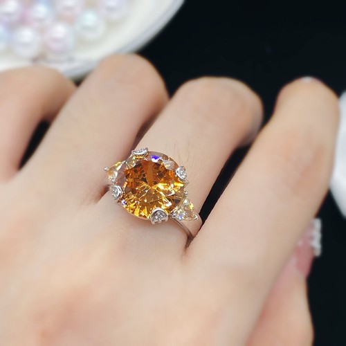 2ct champagne moissanite - 2ct,