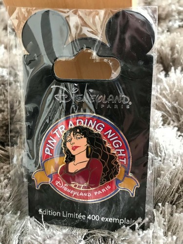 Pin trading night - pin,