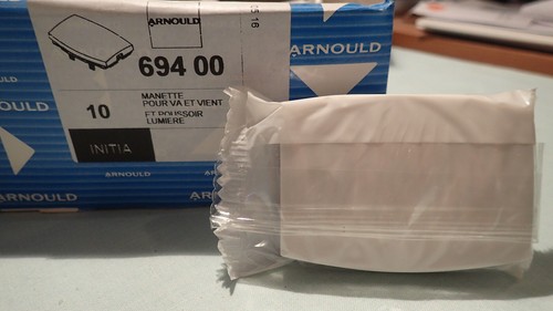 Arnould initia 69400 - arnould,