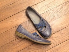 ? Chaussures Plates en Cuir Bleu avec 4 Elastiques Croisés- Pointure 36