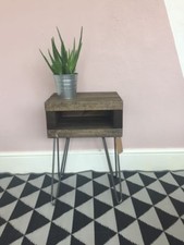 Table de chevet rustique