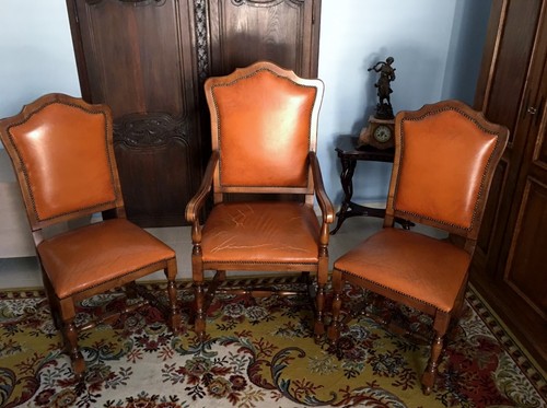Trois fauteuils étude en - fauteuils, d'étude