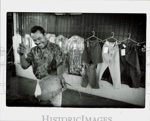 1994 press photo - 1994, montino