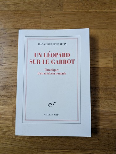 Léopard sur garot - un, le