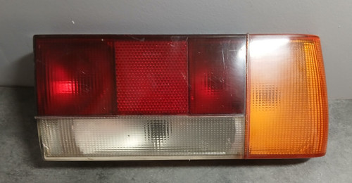 Feu arriere droit peugeot 505 - feu,