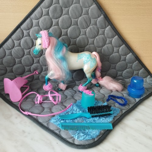 Horse kenner fashion star - ,