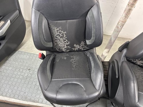 Interieur complet peugeot 208 - interieur,