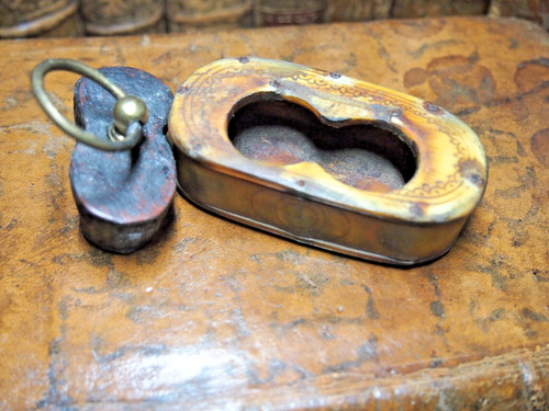 Tabatiere corne sculptee - tabatiere,