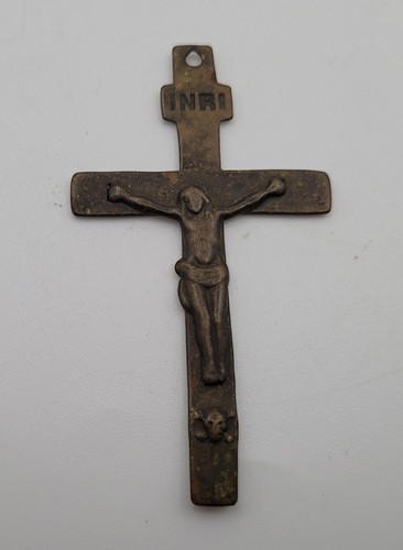 Ancien petit crucifix - petit, de