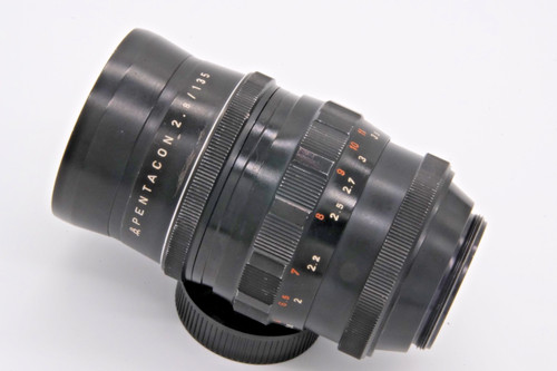 Pentacon 135mm bokeh - 135mm, f/2.8