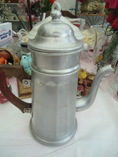 Ancienne cafetière - ancienne,