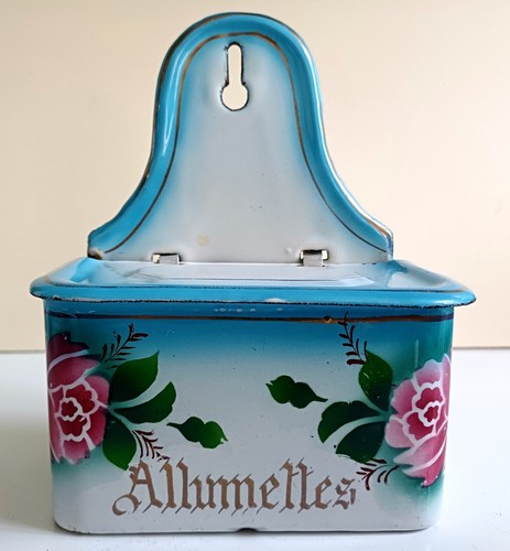 Ancienne boîte allumettes - ancienne,