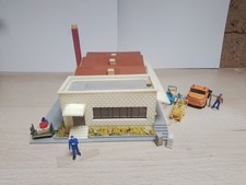 JOUEF HO. REF 5828. SCENE MAQUETTE DIORAMA USINE, CAMION, PERSONNAGES 
