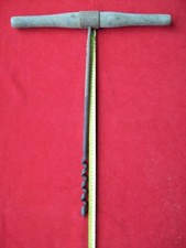 ANCIEN OUTIL DE CHARPENTIER