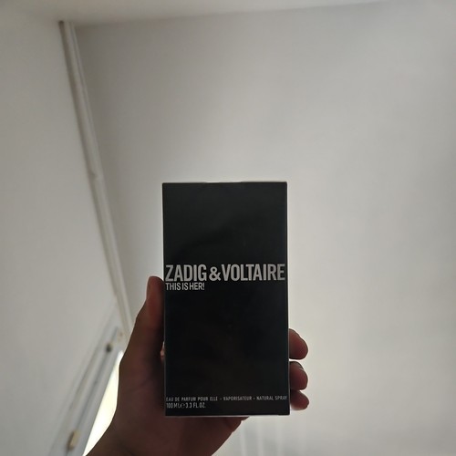 This her zadig - this,