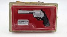 Pistolet Et Revolver Smith &
