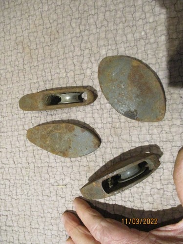 Ancienne petite poulies idéal - petite,