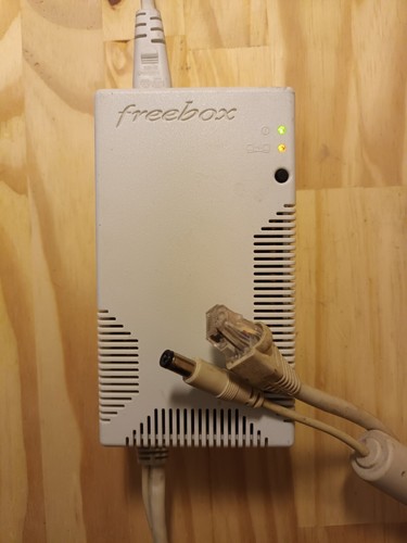 Freeplug freebox chrystal - freebox,