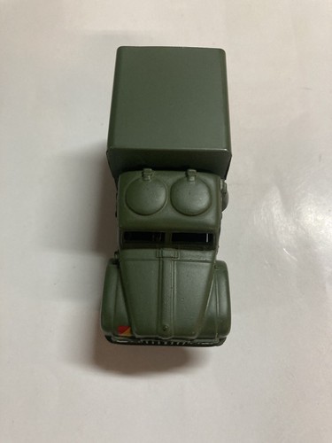 Boxed dinky toys 641 - army, 1