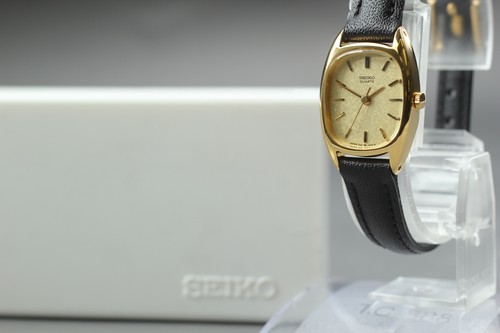Vintage 1981 mint seiko - mint,