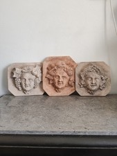 Lot De 3 Sculptures De Visages