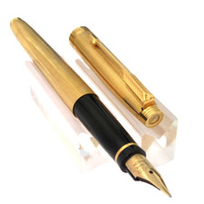 MAGNIFIQUE STYLO PLUME PARKER