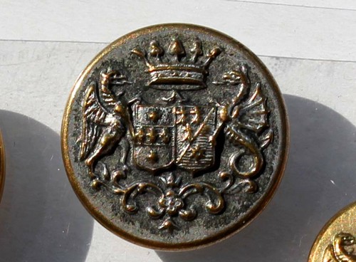Rare bouton uniforme - rare,