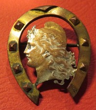 BROCHE FER à CHEVAL