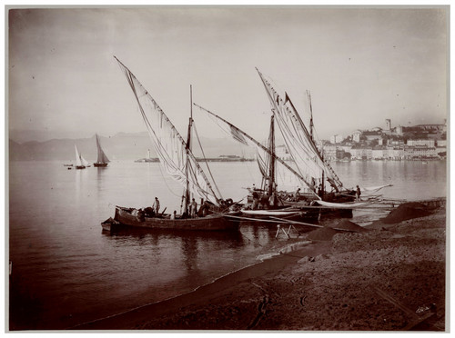 Cannes plage et bateaux - la,