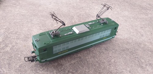 Locomotive électrique