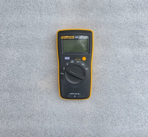 Multimètre fluke 101 600v - fluke,